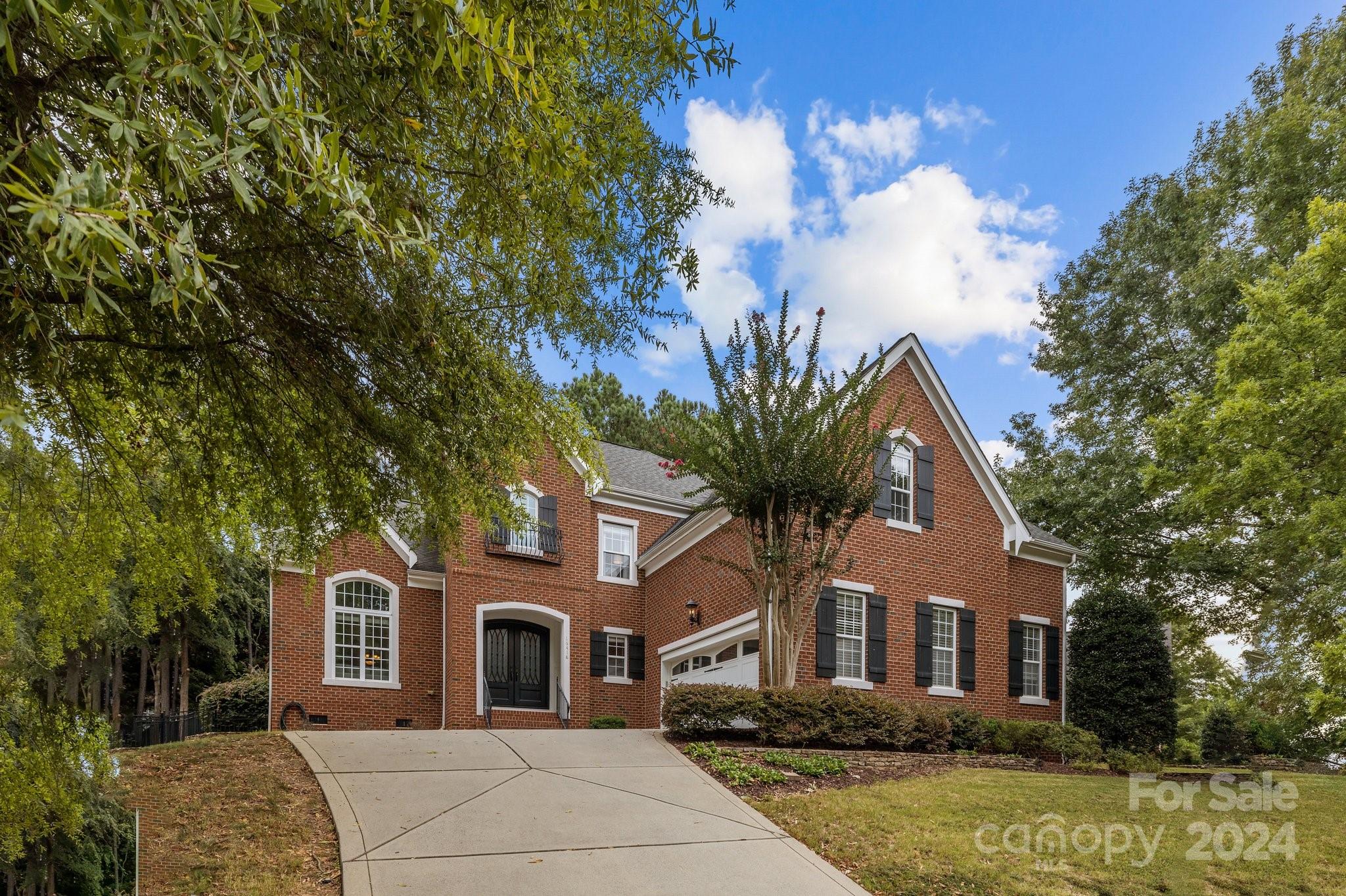 The Palisades - Residential