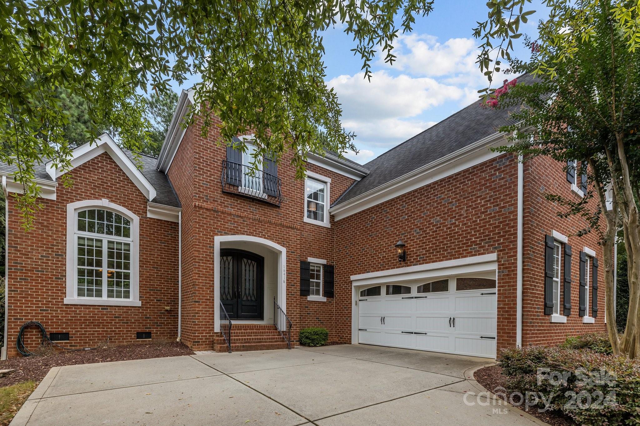 The Palisades - Residential