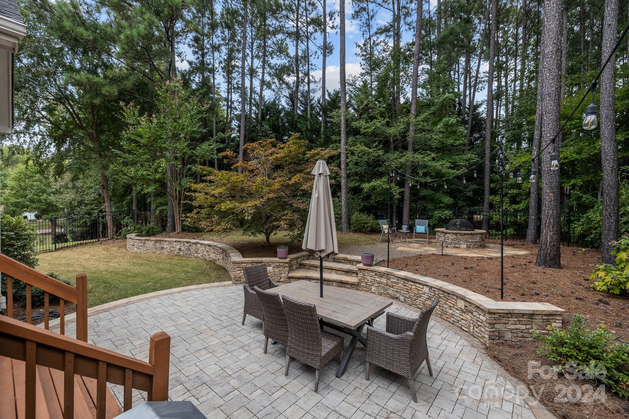 The Palisades - Residential