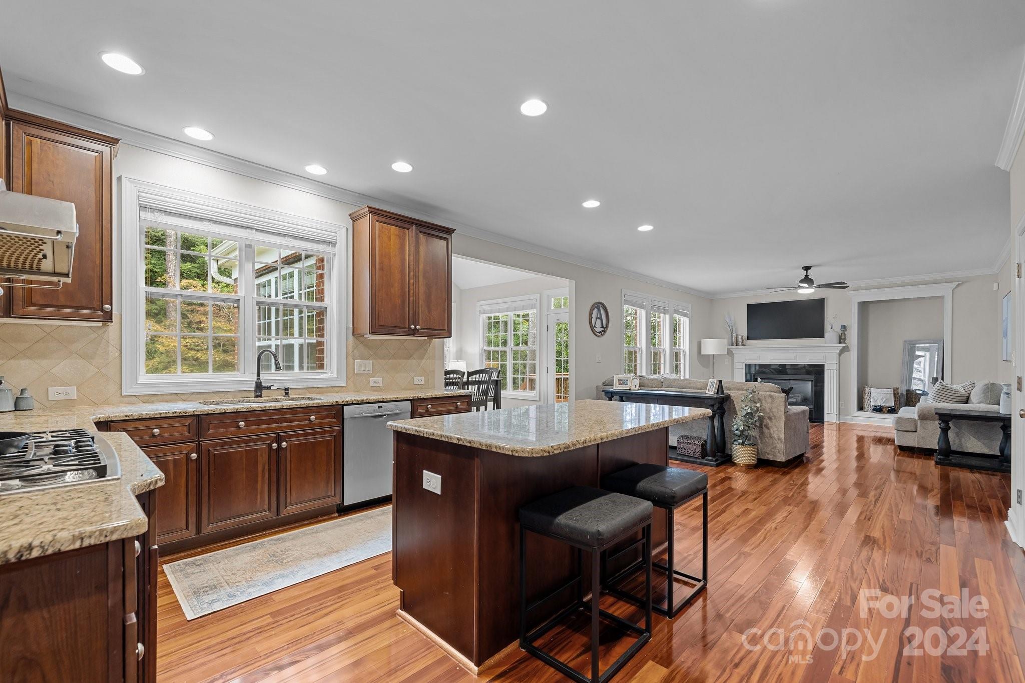 The Palisades - Residential