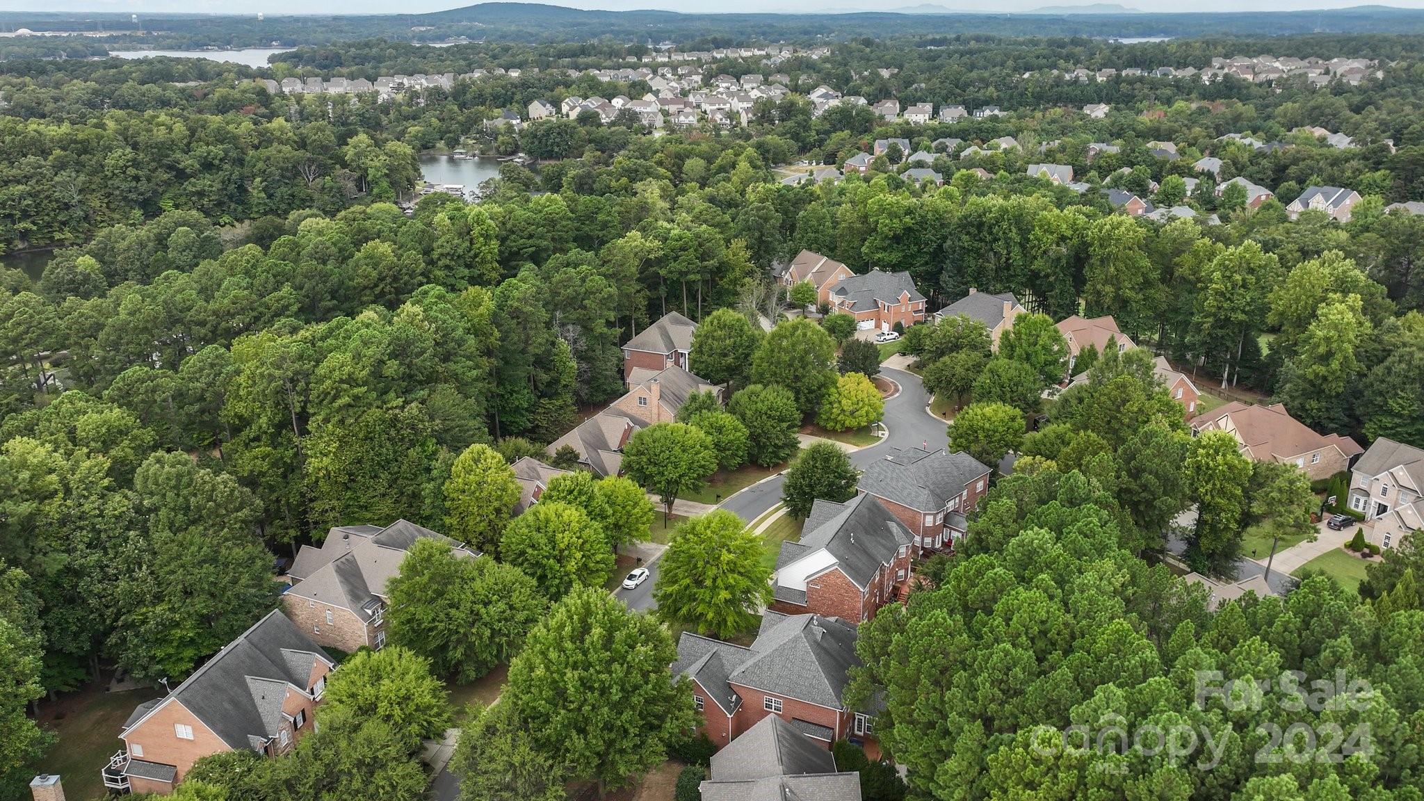 The Palisades - Residential