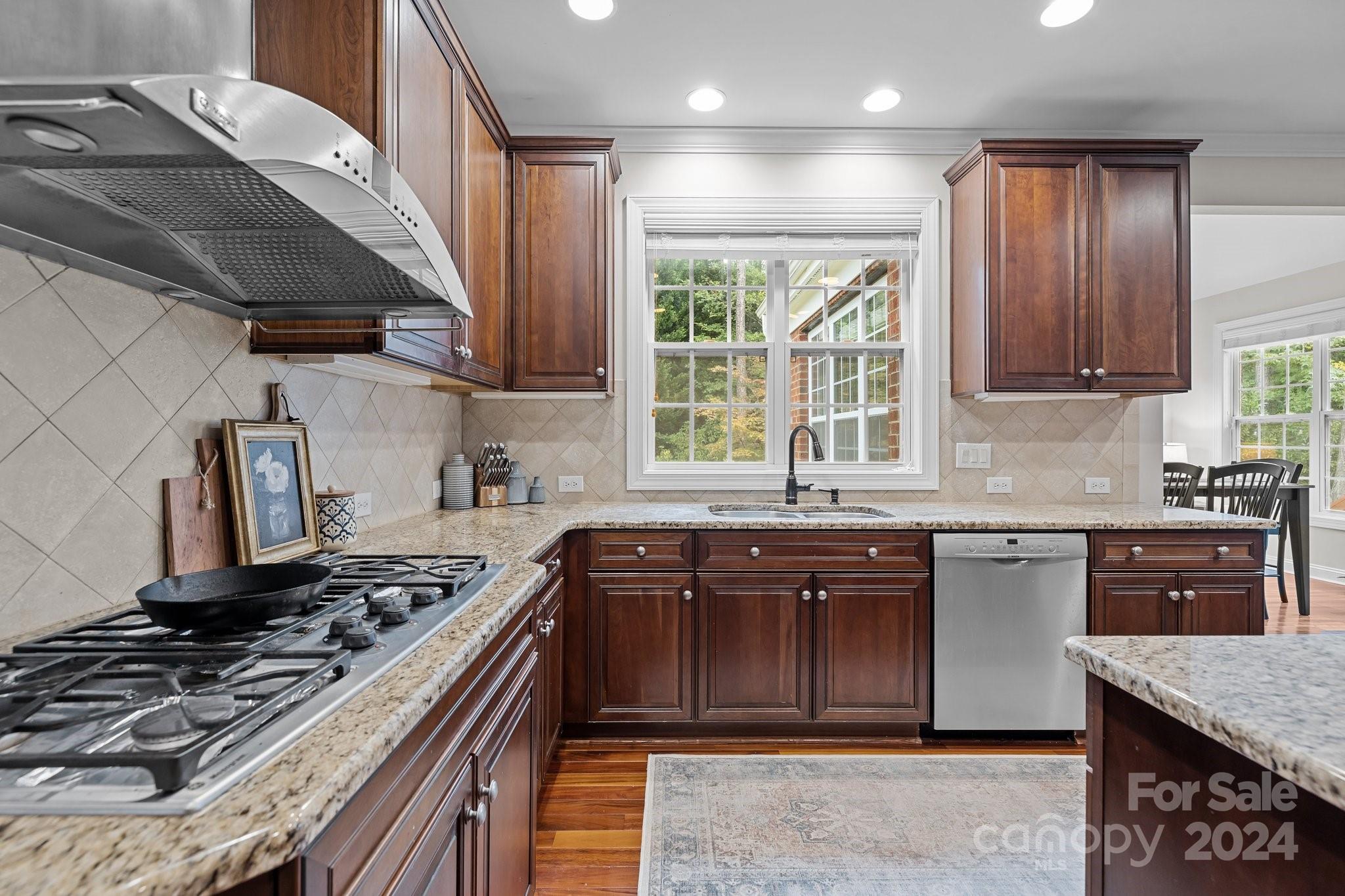 The Palisades - Residential