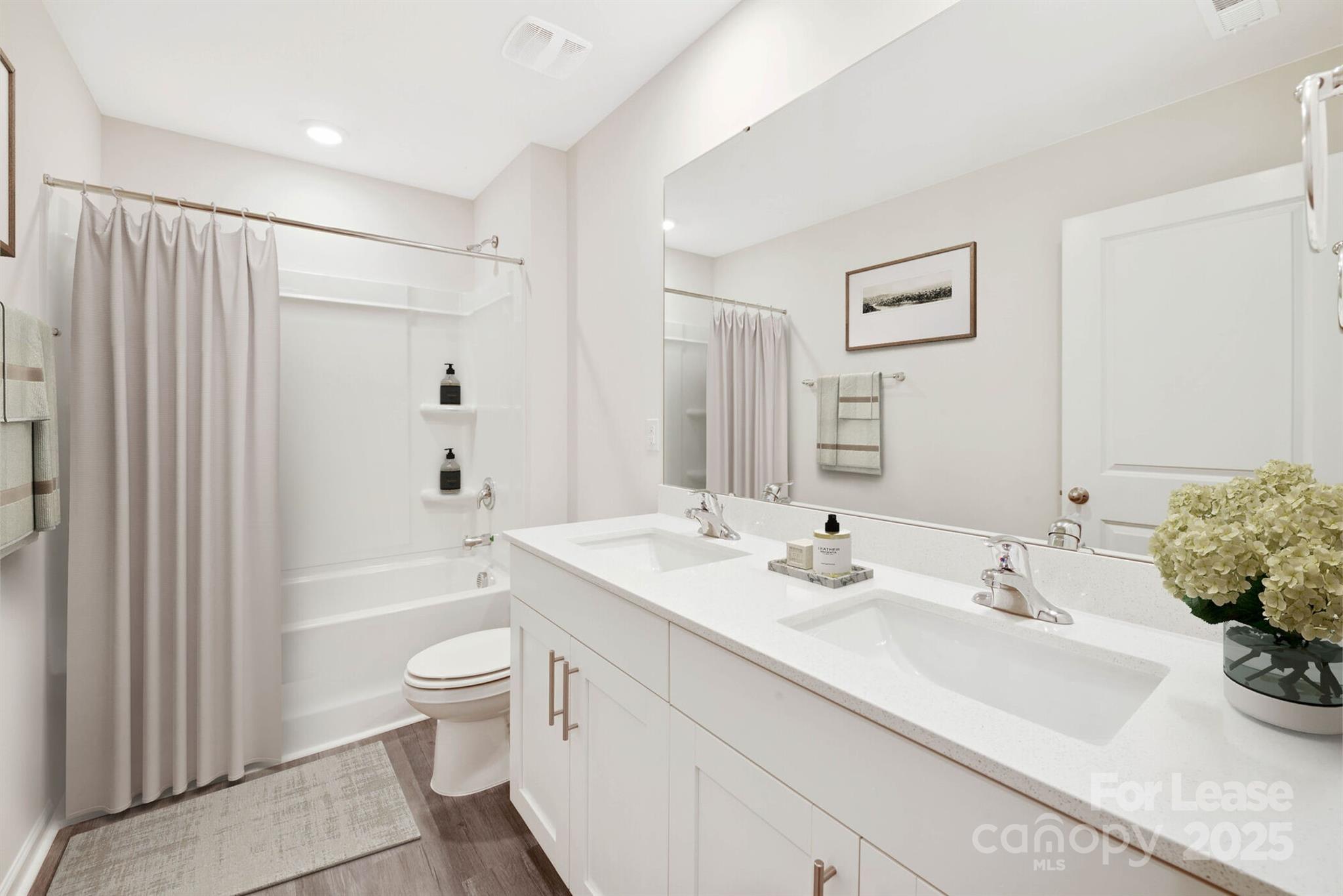 Troutman, North Carolina 28166, United States, 5 Bedrooms Bedrooms, ,3 BathroomsBathrooms,Residential,Active,14974