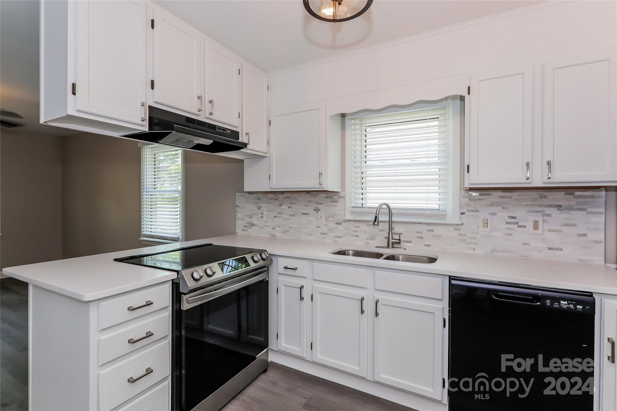 Unknown - Residential Lease