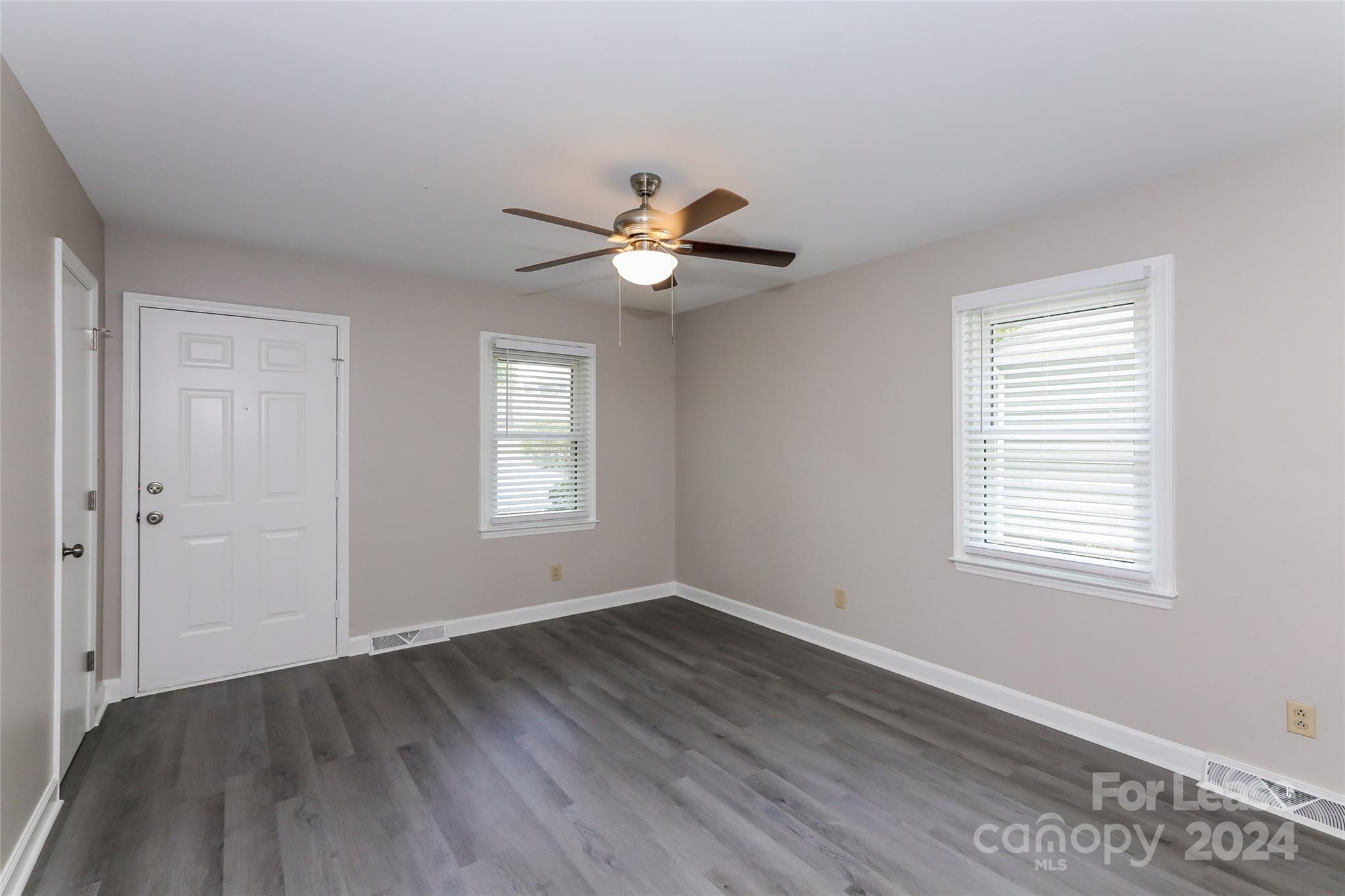 Unknown - Residential Lease