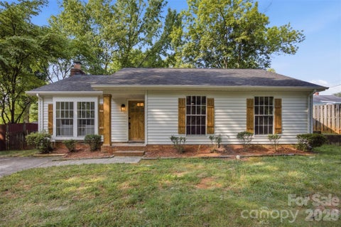 Photo of 8056 Lawyers Road, Charlotte, NC 28227 (MLS # 4418976)