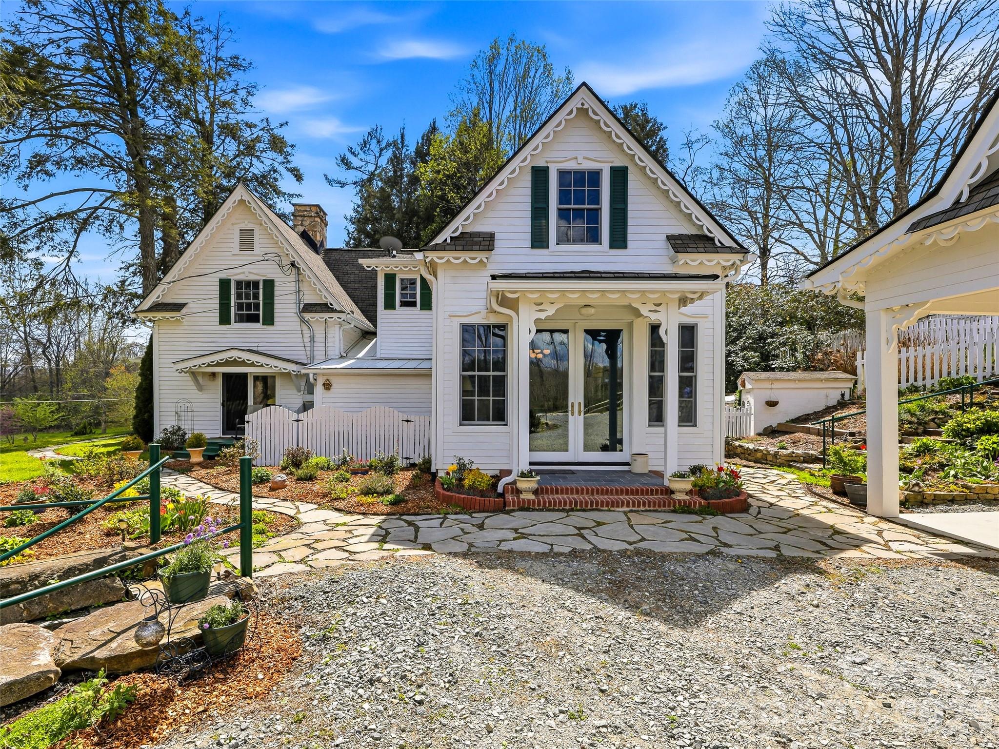 90 Woody Farm Drive