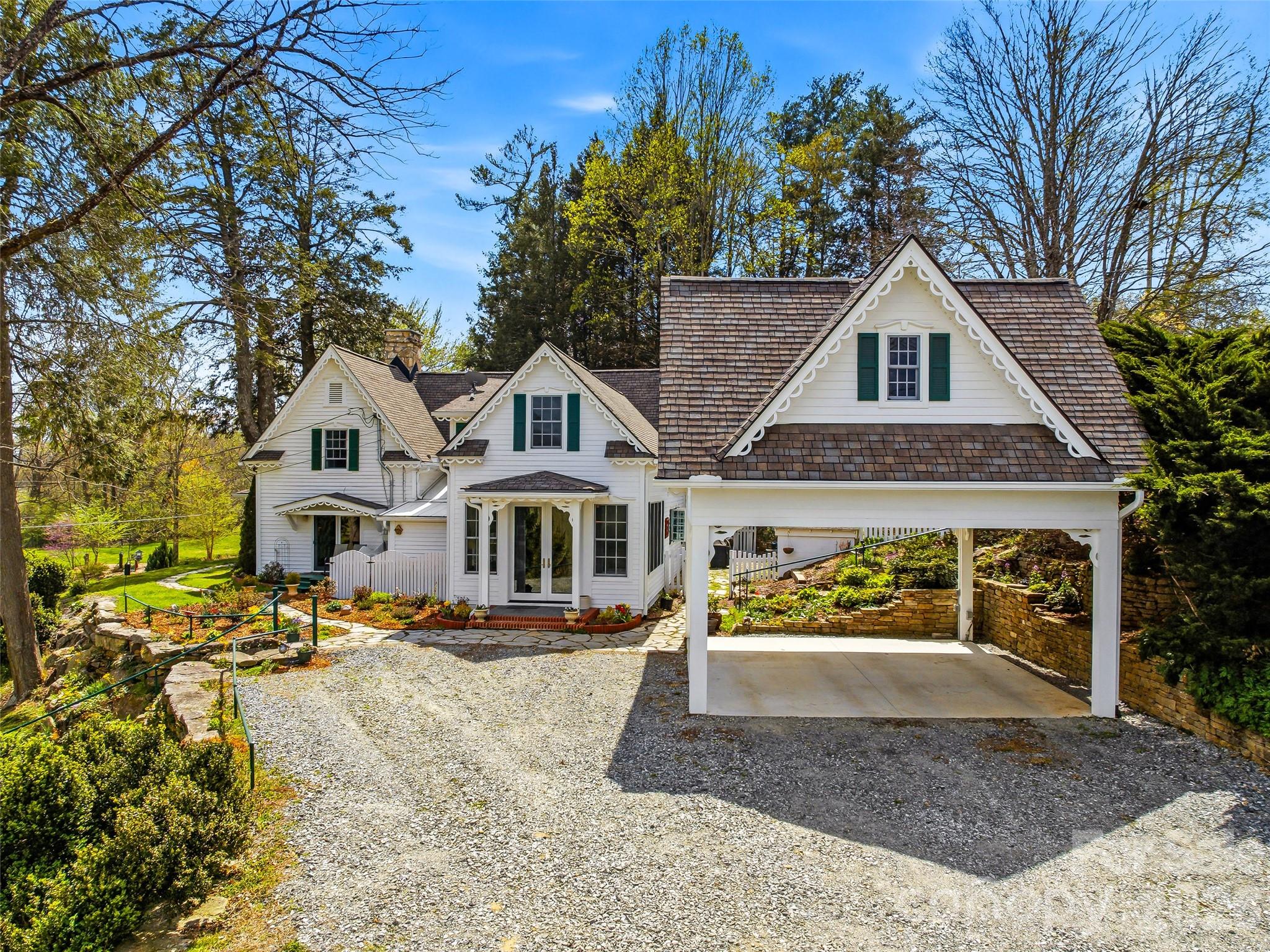 90 Woody Farm Drive