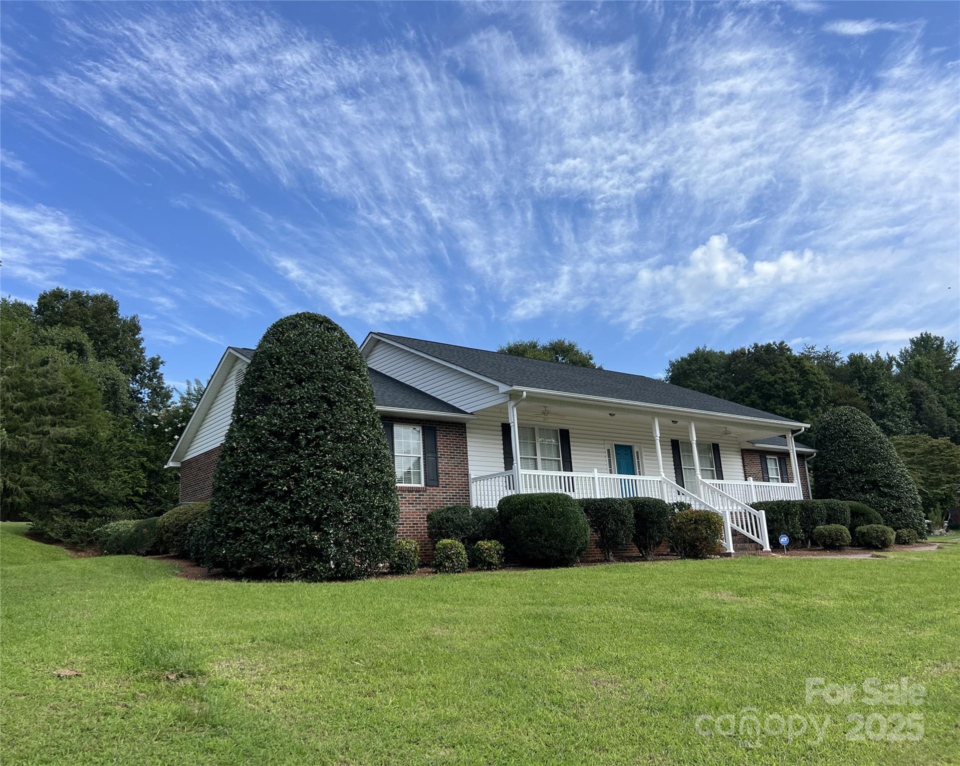 105 Winding Creek Drive