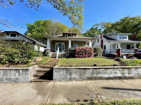 Photo of 1601 Belvedere Avenue, Charlotte, NC 28205 (MLS # 4365475)