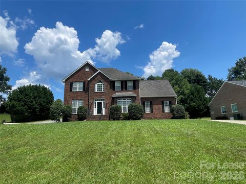 Photo of 5650 Berry Ridge Drive, Harrisburg, NC 28075 (MLS # 4355946)