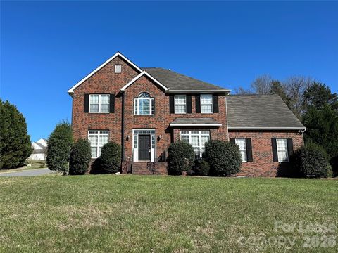Photo of 5650 Berry Ridge Drive, Harrisburg, NC 28075 (MLS # 4355946)