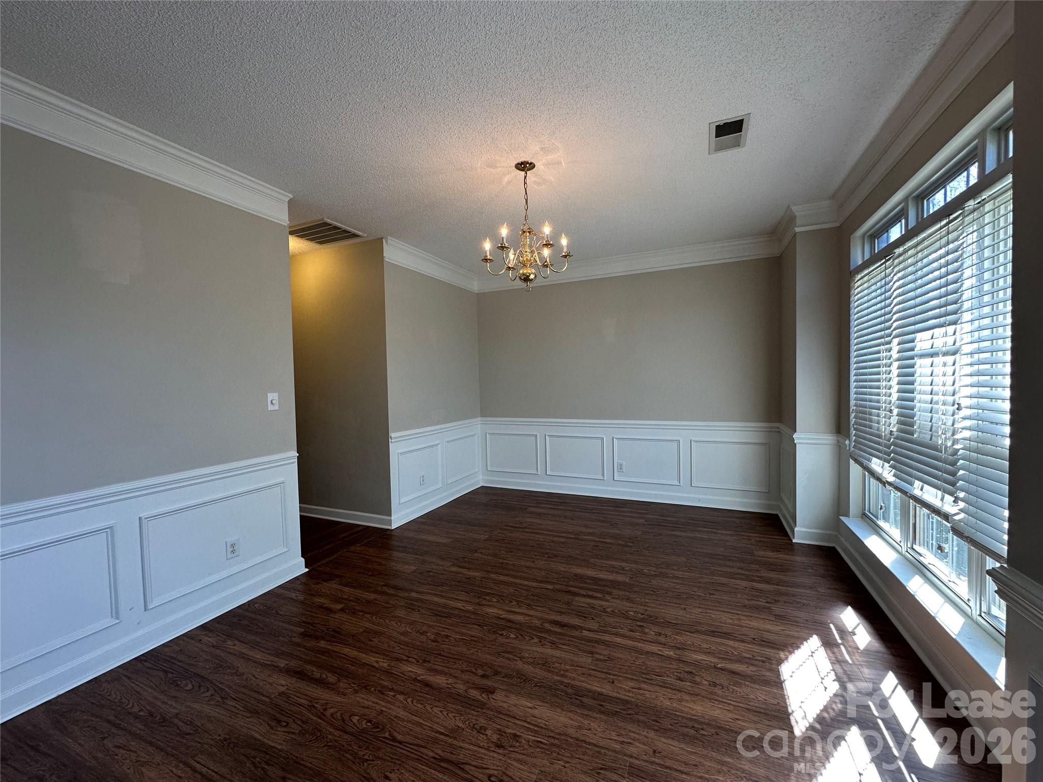 5650 Berry Ridge Drive