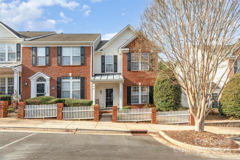 Photo of 4004 Christine Lane #E, Waxhaw, NC 28173 (MLS # 4332897)
