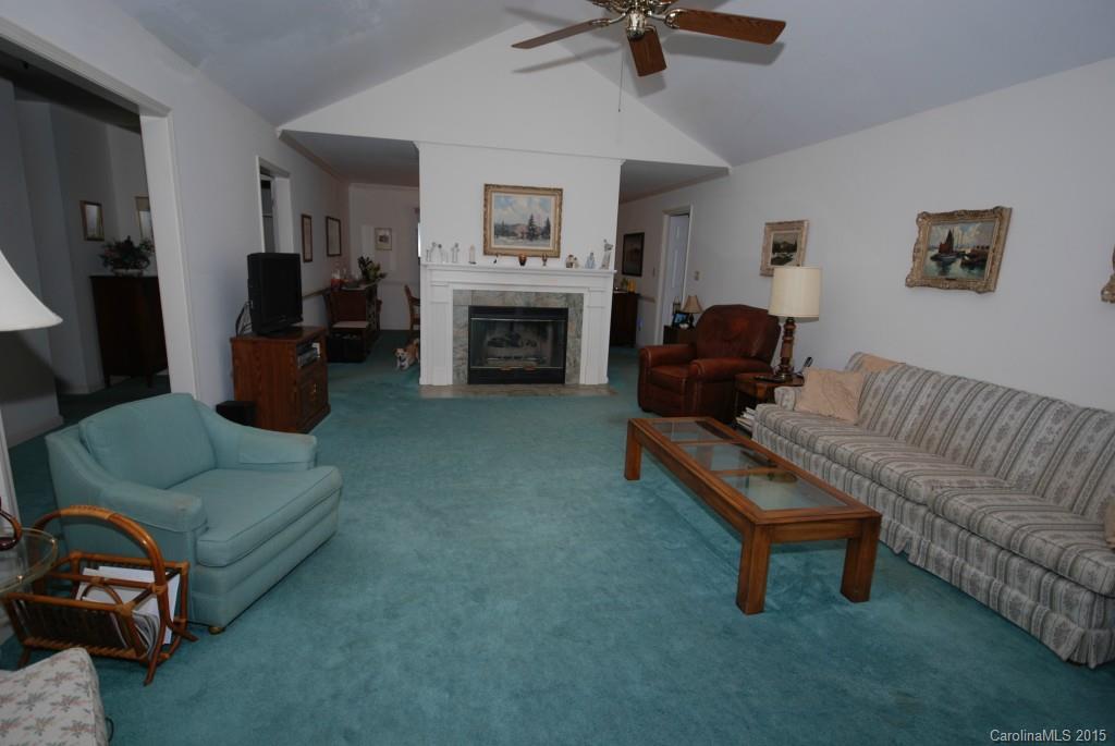 Tega Cay - Residential