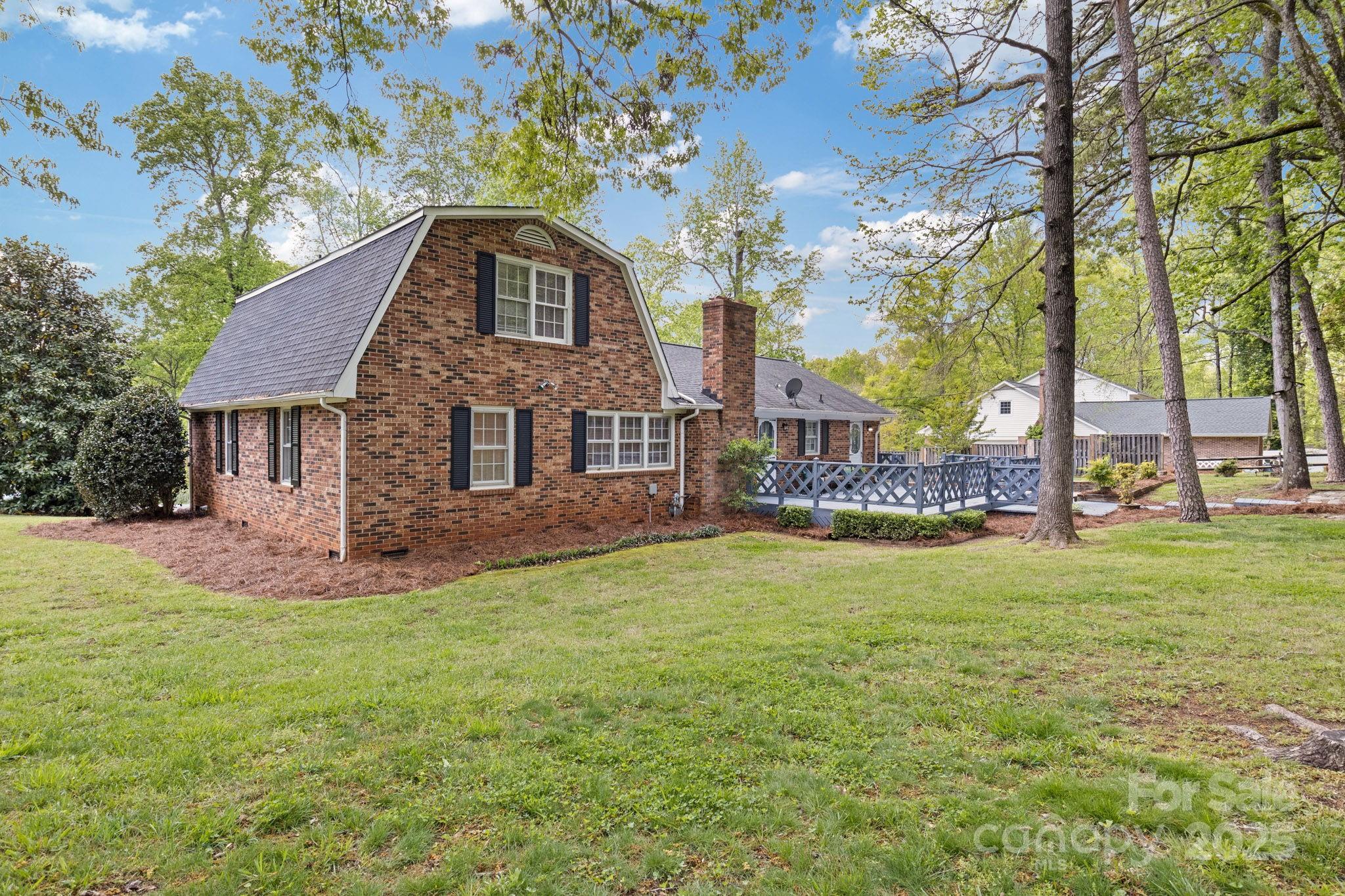 Forest Hills - Residential