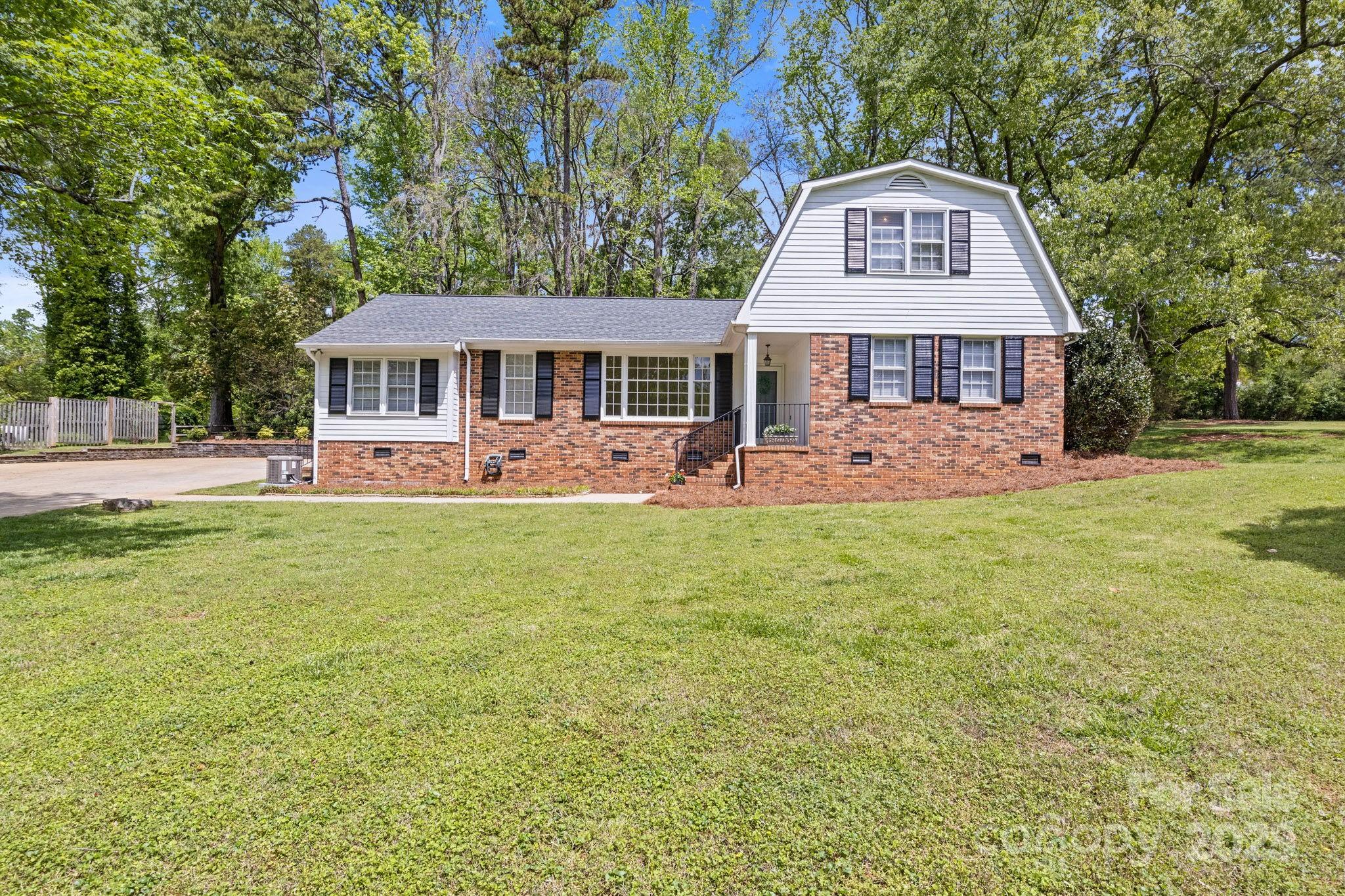 Forest Hills - Residential