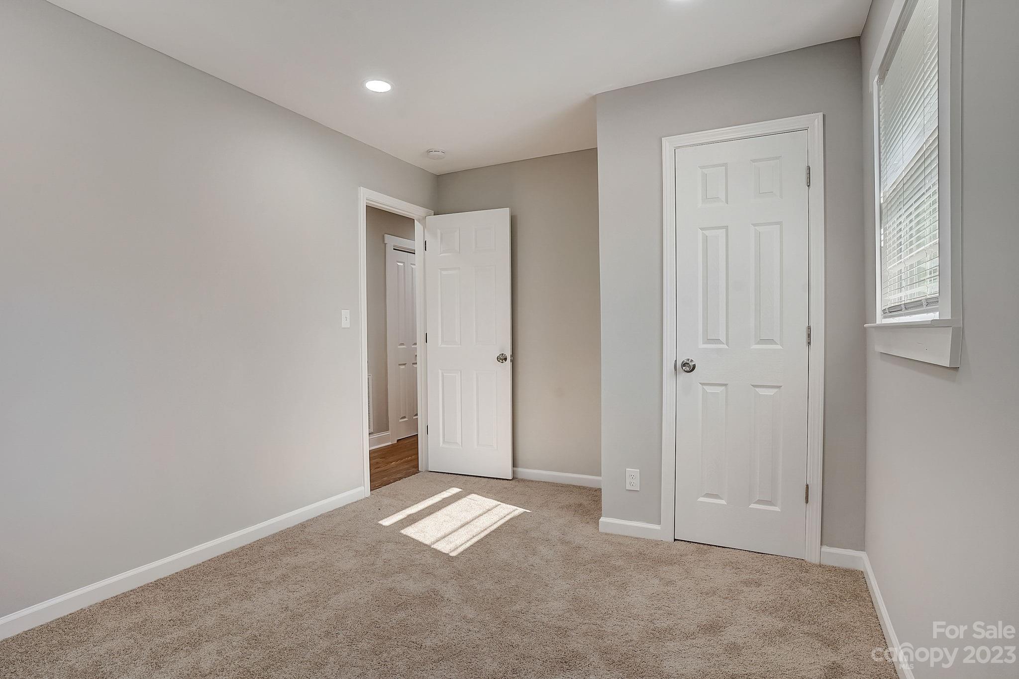 Midbrook - Residential