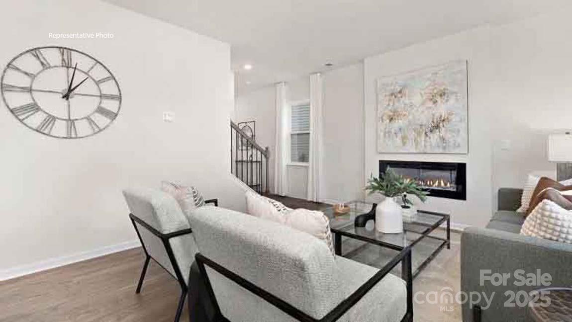 1047 Two Brothers Lane