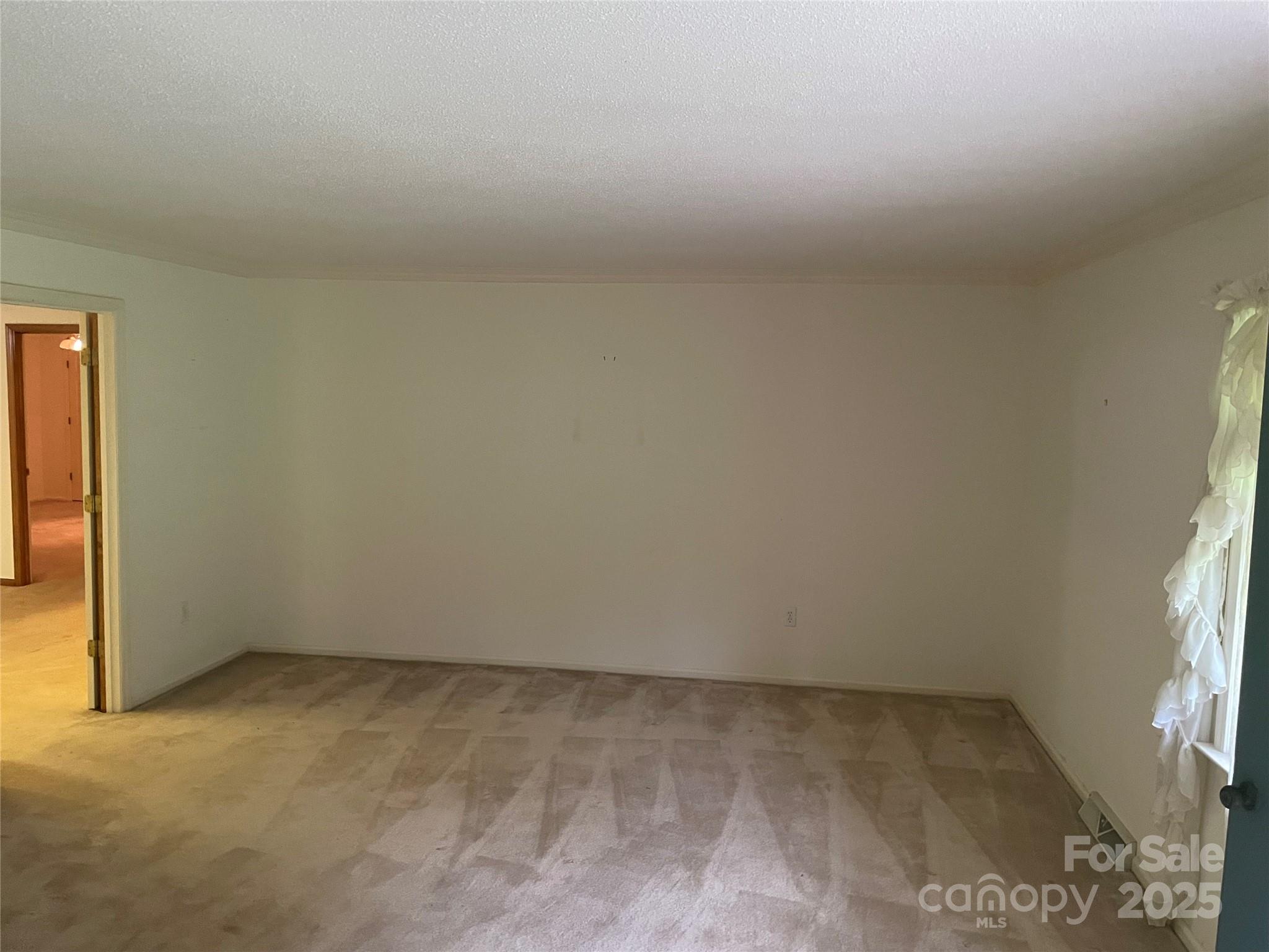 281 Schoolside Drive