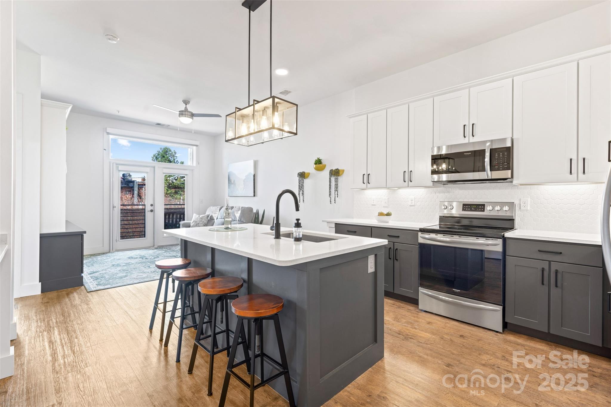 55 S Market Street 512