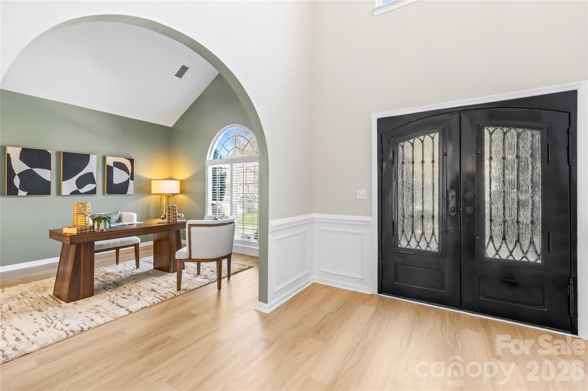 20307 Southshore Drive