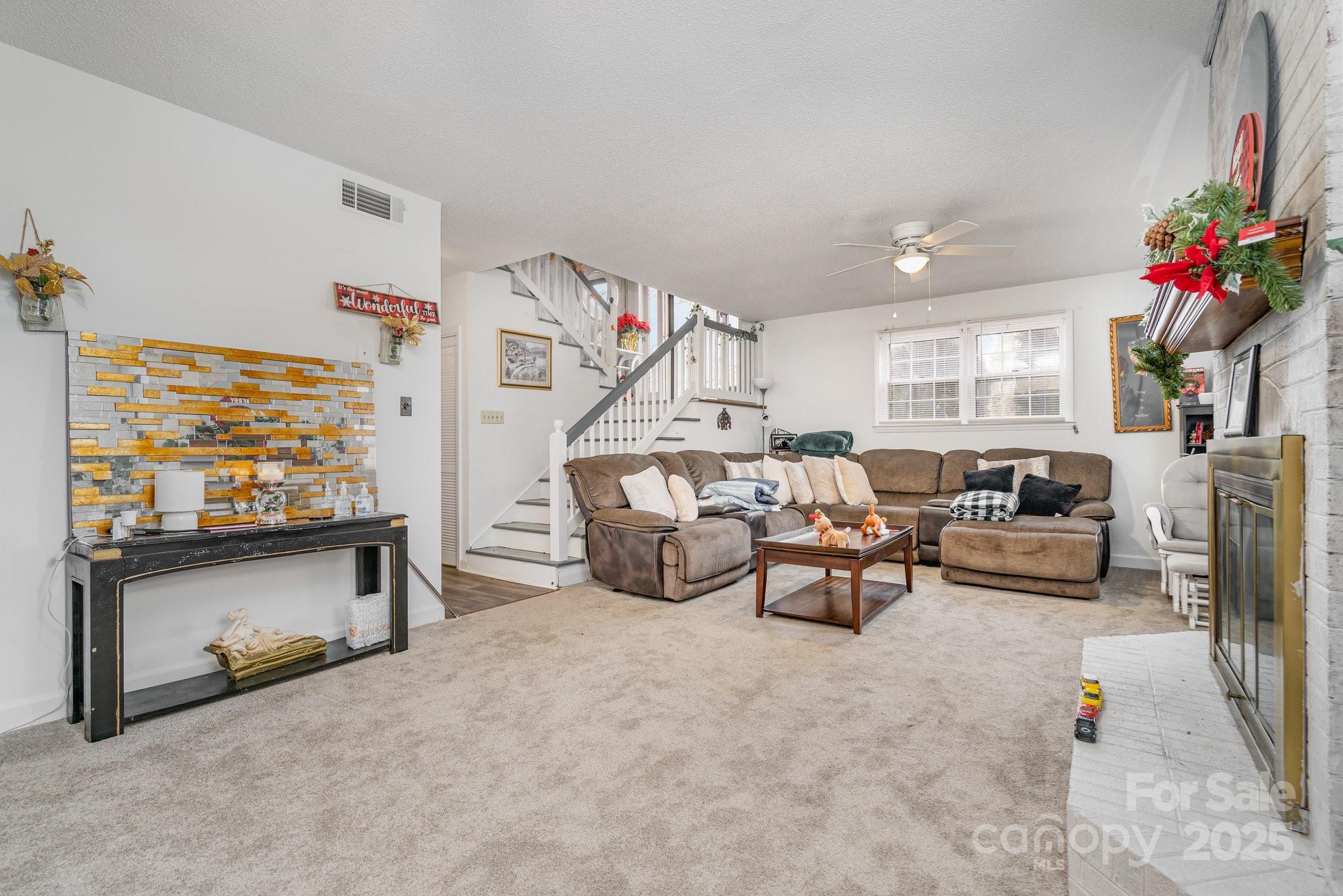 2128 23rd Street Court NE