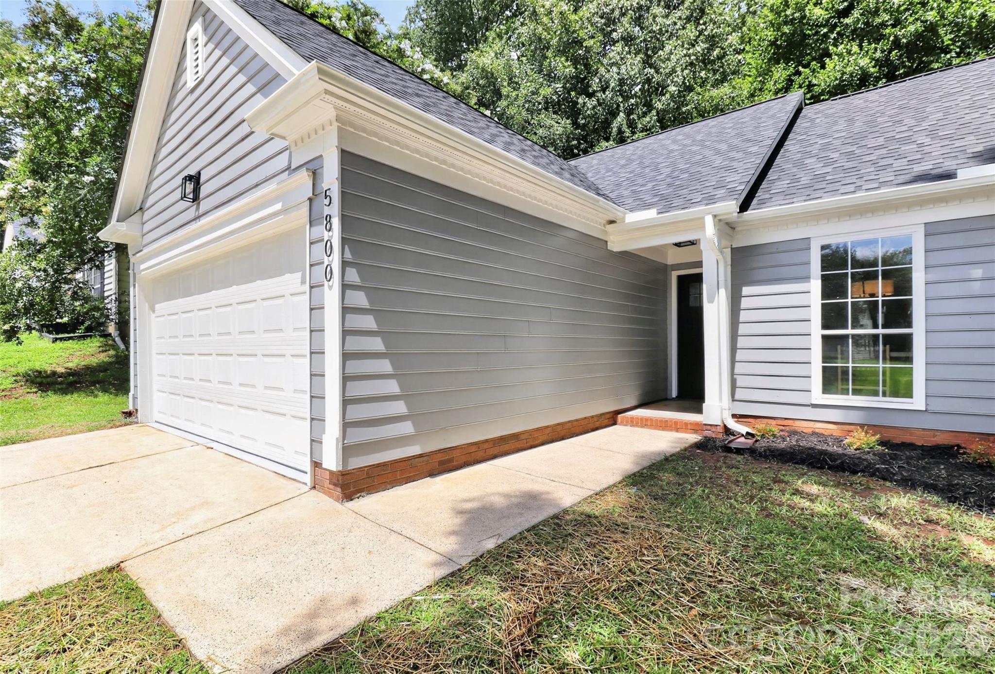 5800 Pennycross Lane