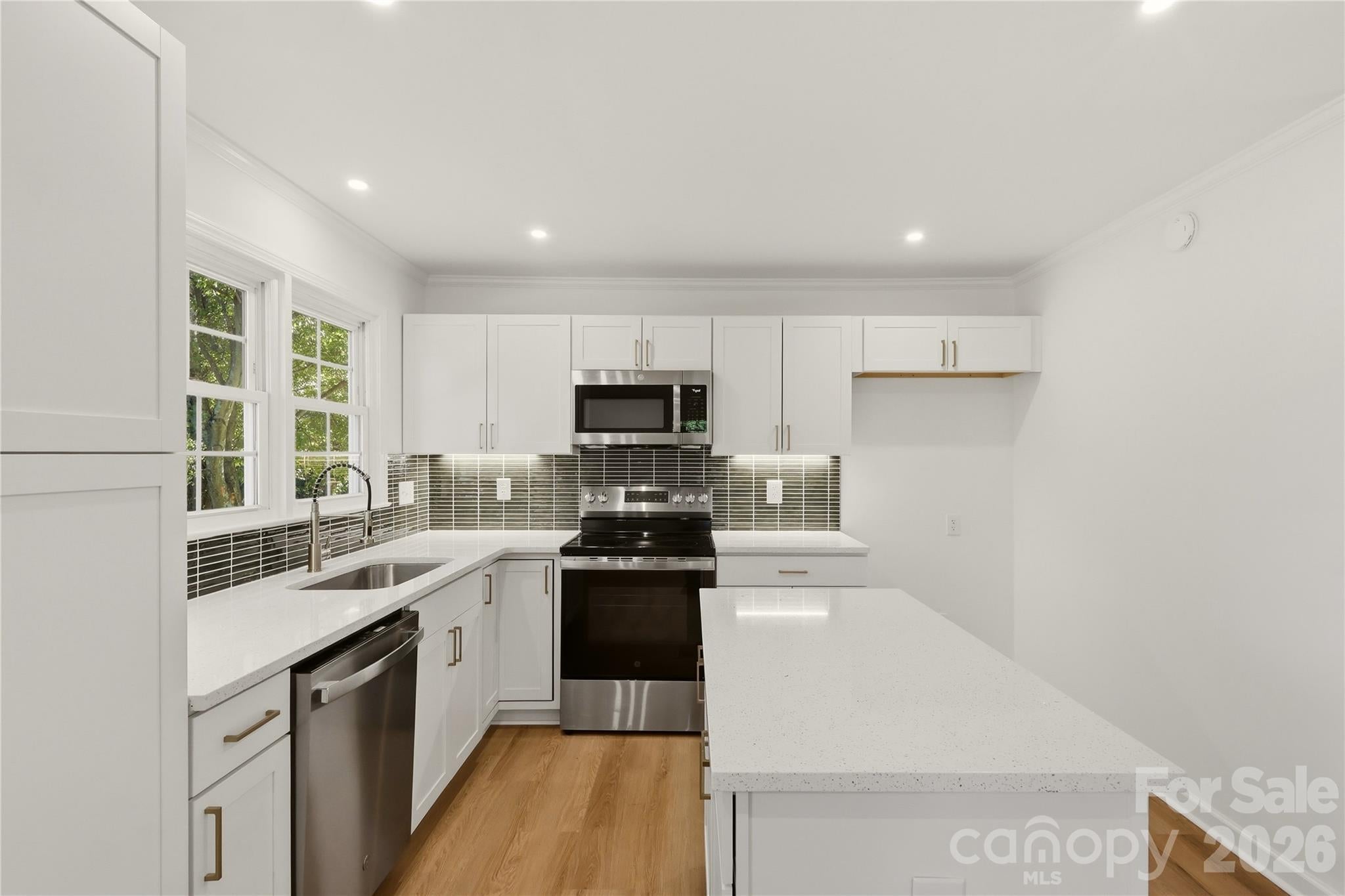 201 Morlan Park Road
