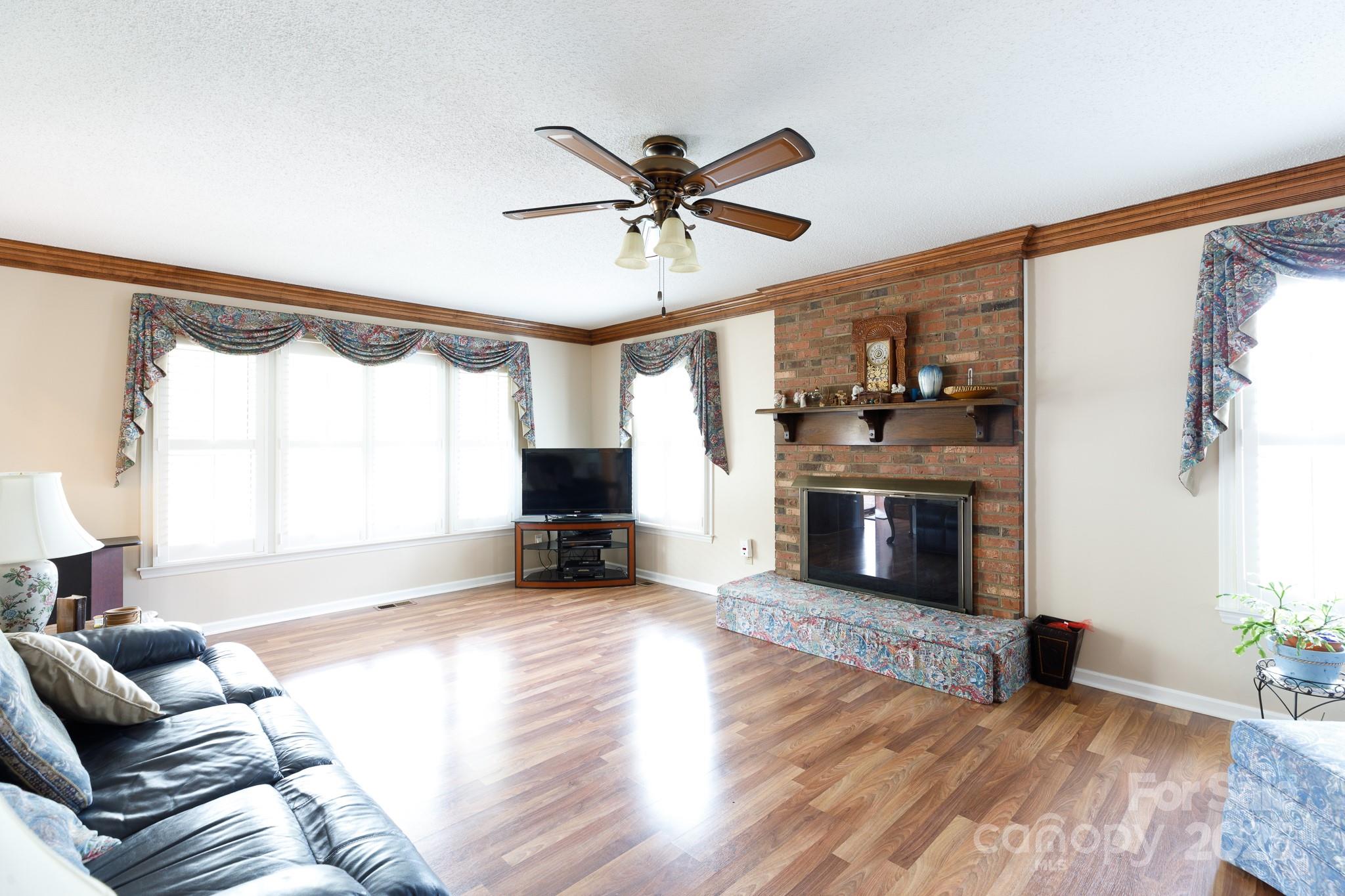 Su San Farms - Residential