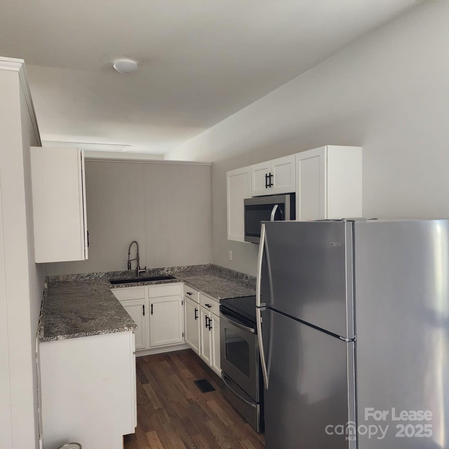 Hemby Acres - Residential Lease