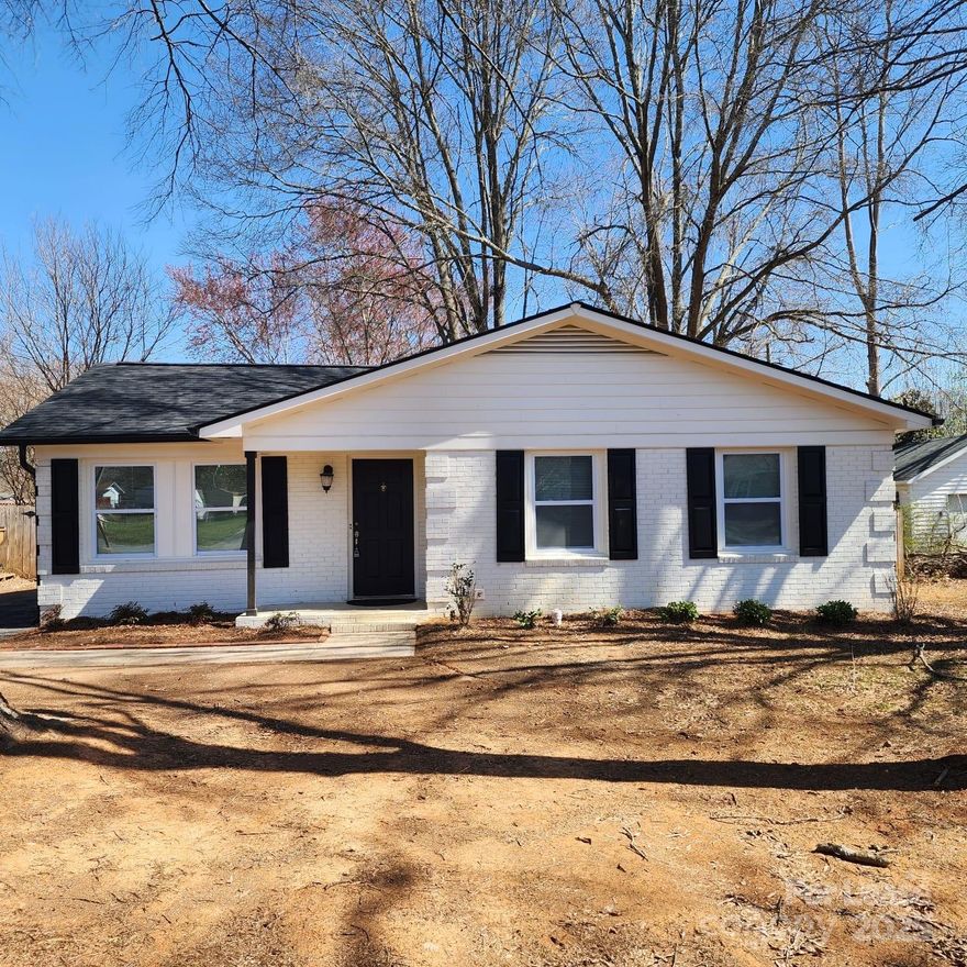 Welcome to this charming rental opportunity in the desirable Hemby Woods subdivision of Indian Trail, NC. This lovely ranch home offers comfortable living with modern conveniences and an additional dwelling unit, perfect for extended family or guests.2 BR 1 Ba, Spacious rooms with ample natural light.
Kitchen:Equipped with all modern appliances except washer and dryer.Warm and inviting with plenty of room for relaxation and entertainment.
Additional Dwelling Unit:
1 Bedroom, 1 Bath: Private space ideal for guests or additional family members.
2nd kitchen is fully equipped for all your cooking needs.
Separate Entrance, Ensures privacy and convenience.
All major appliances included in both dwelling units except for washer and dryer.