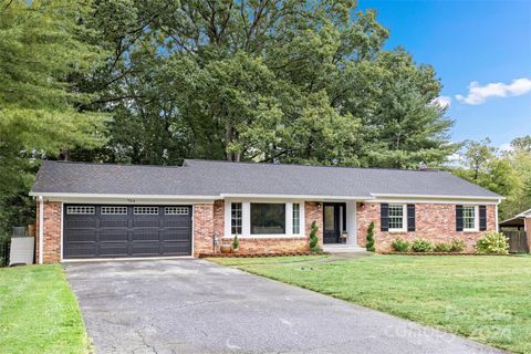 A home in Hendersonville