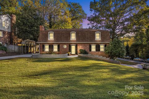 651 25th Avenue NW Hickory NC 28601