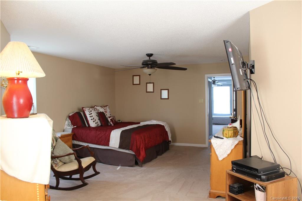 Clover Meadows - Residential