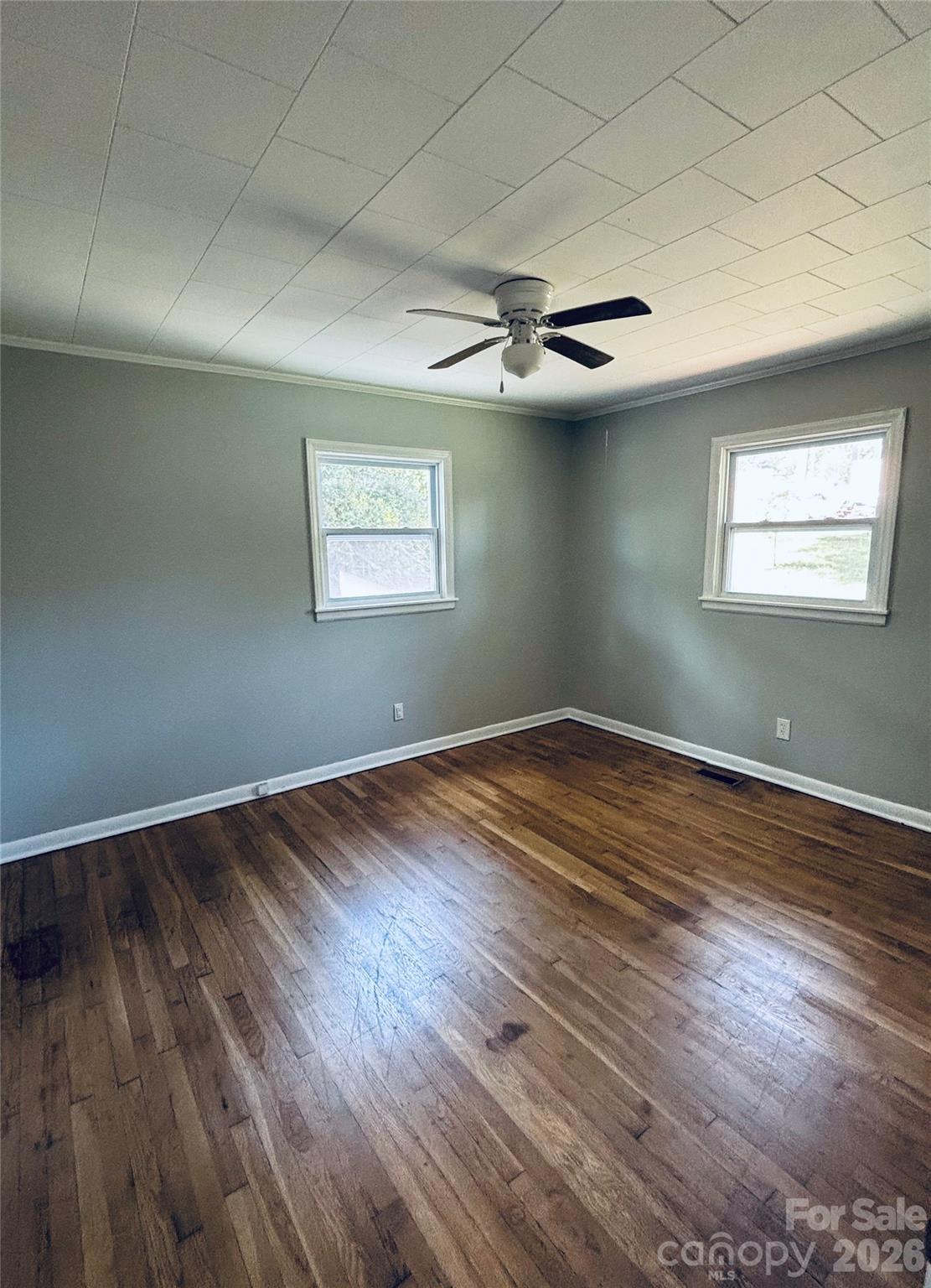 305 Forestway Drive