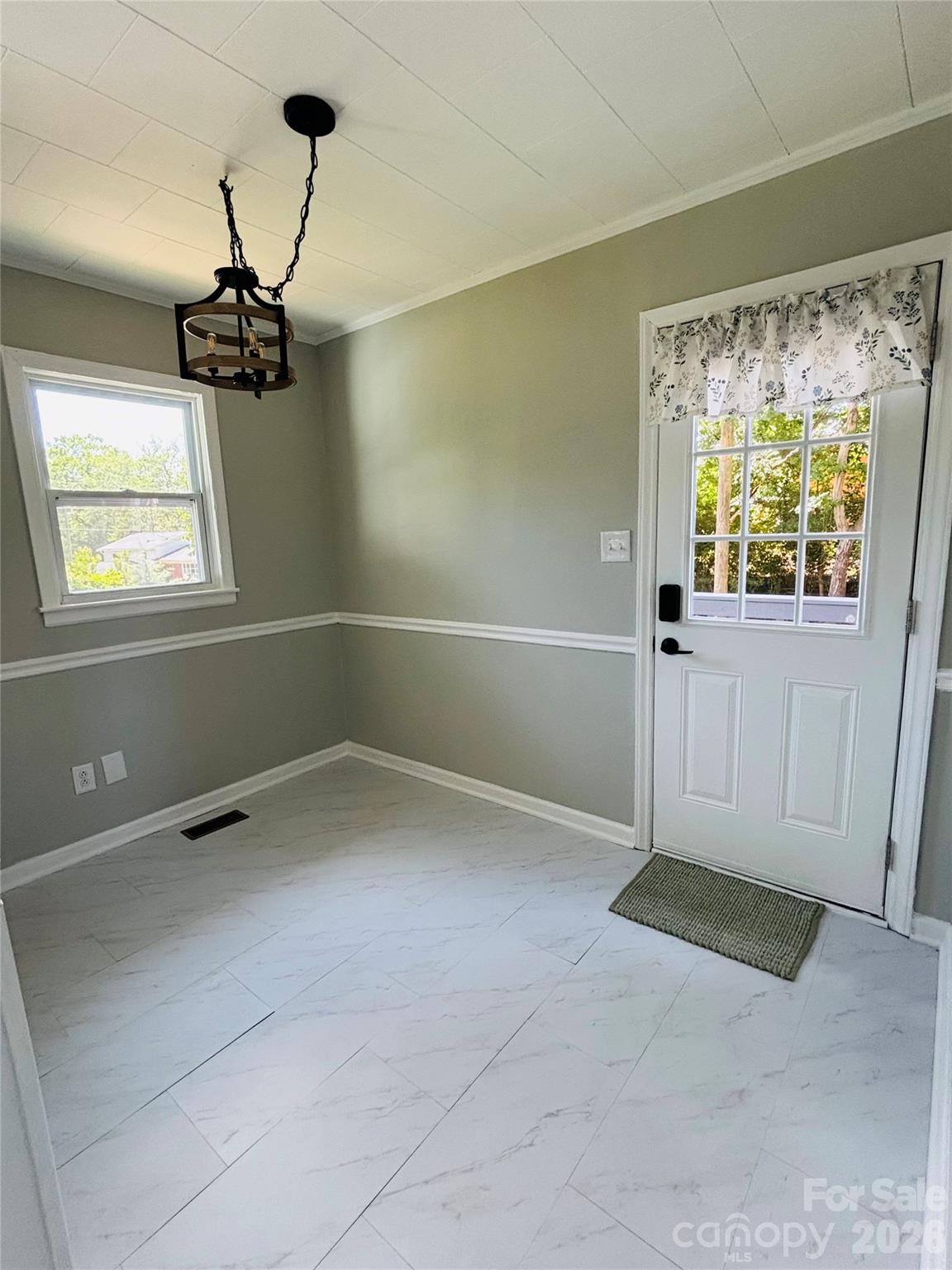 305 Forestway Drive