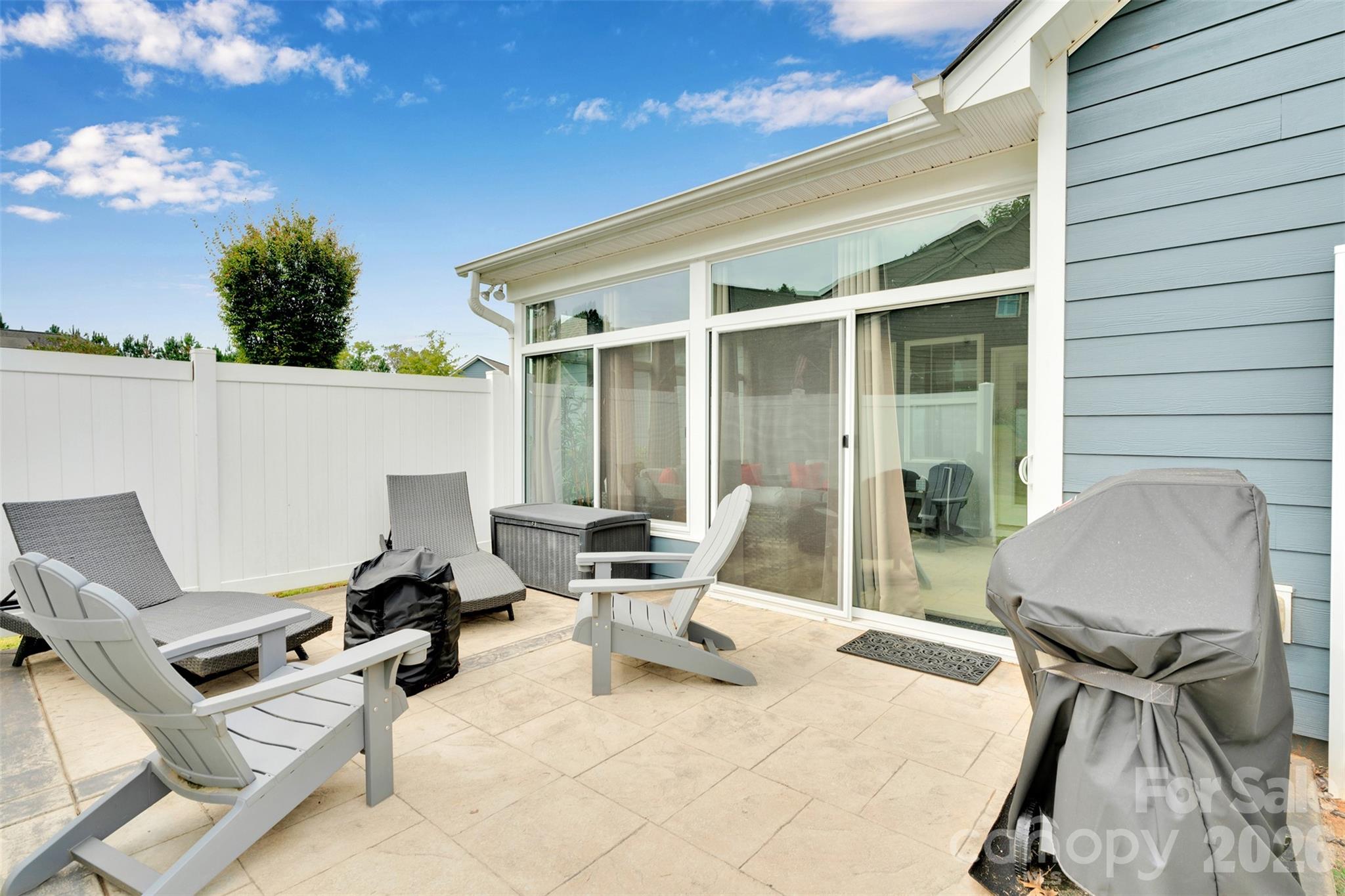 Summerhouse at Paddlers Cove - Residential