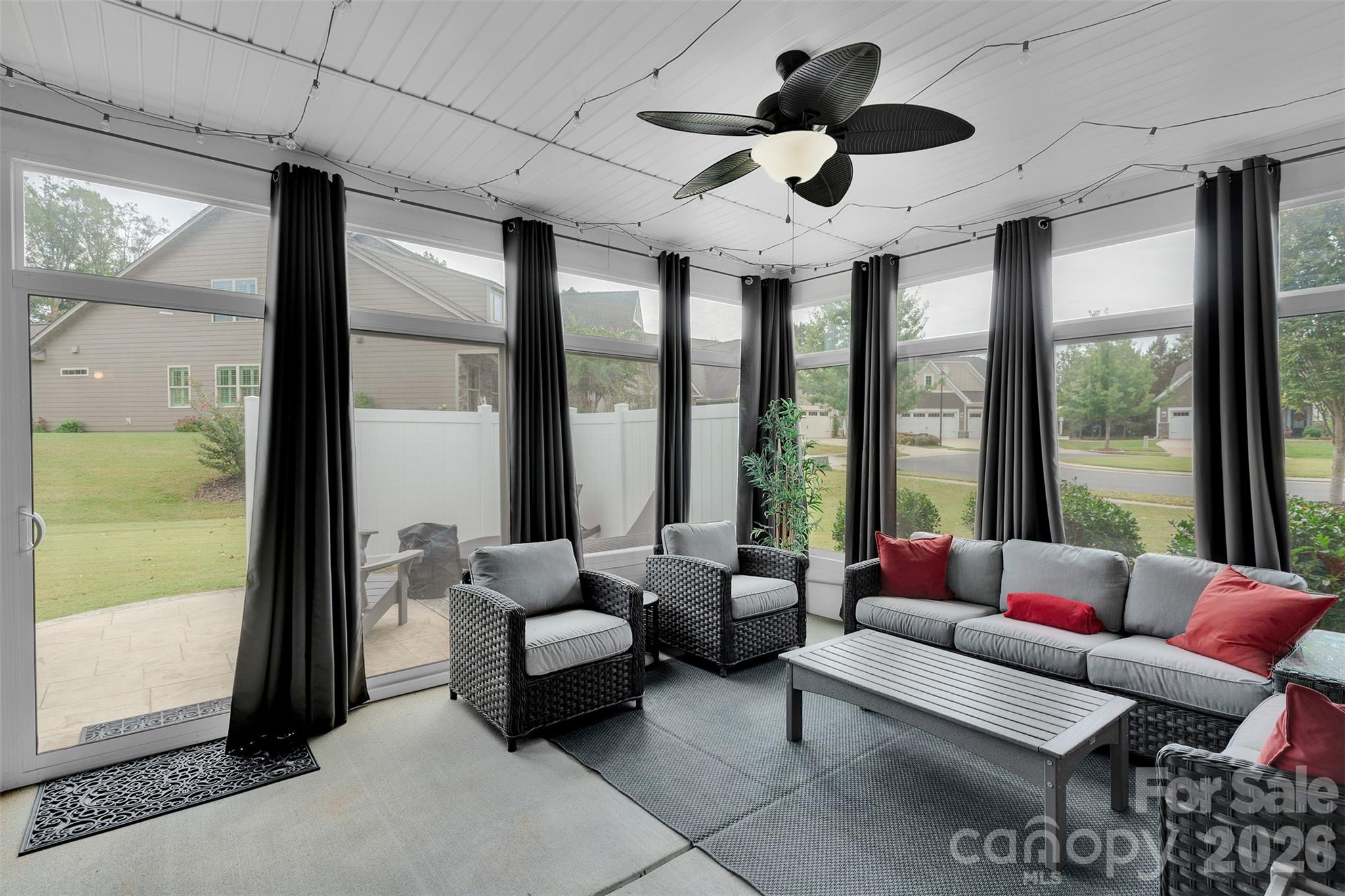 Summerhouse at Paddlers Cove - Residential