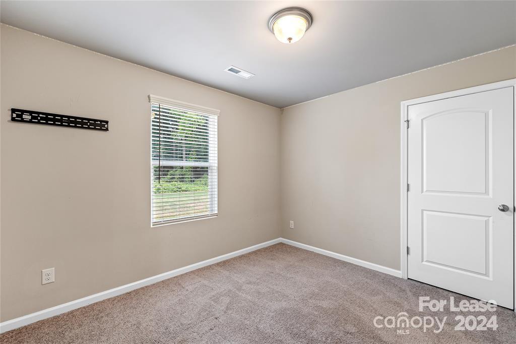 Ashton Manor - Residential Lease