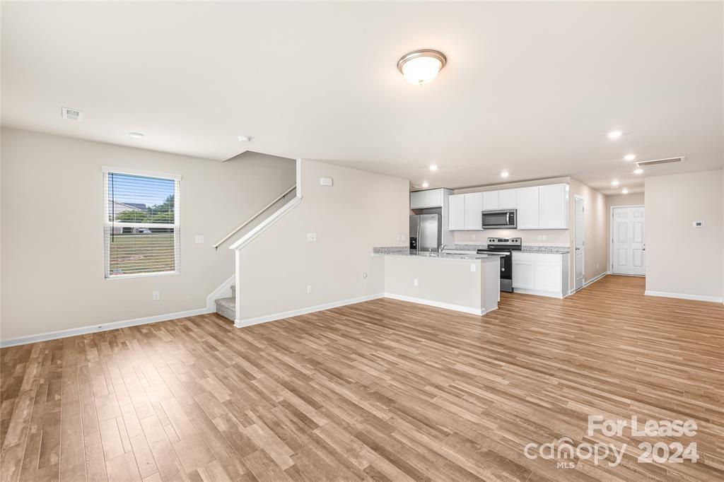 Ashton Manor - Residential Lease