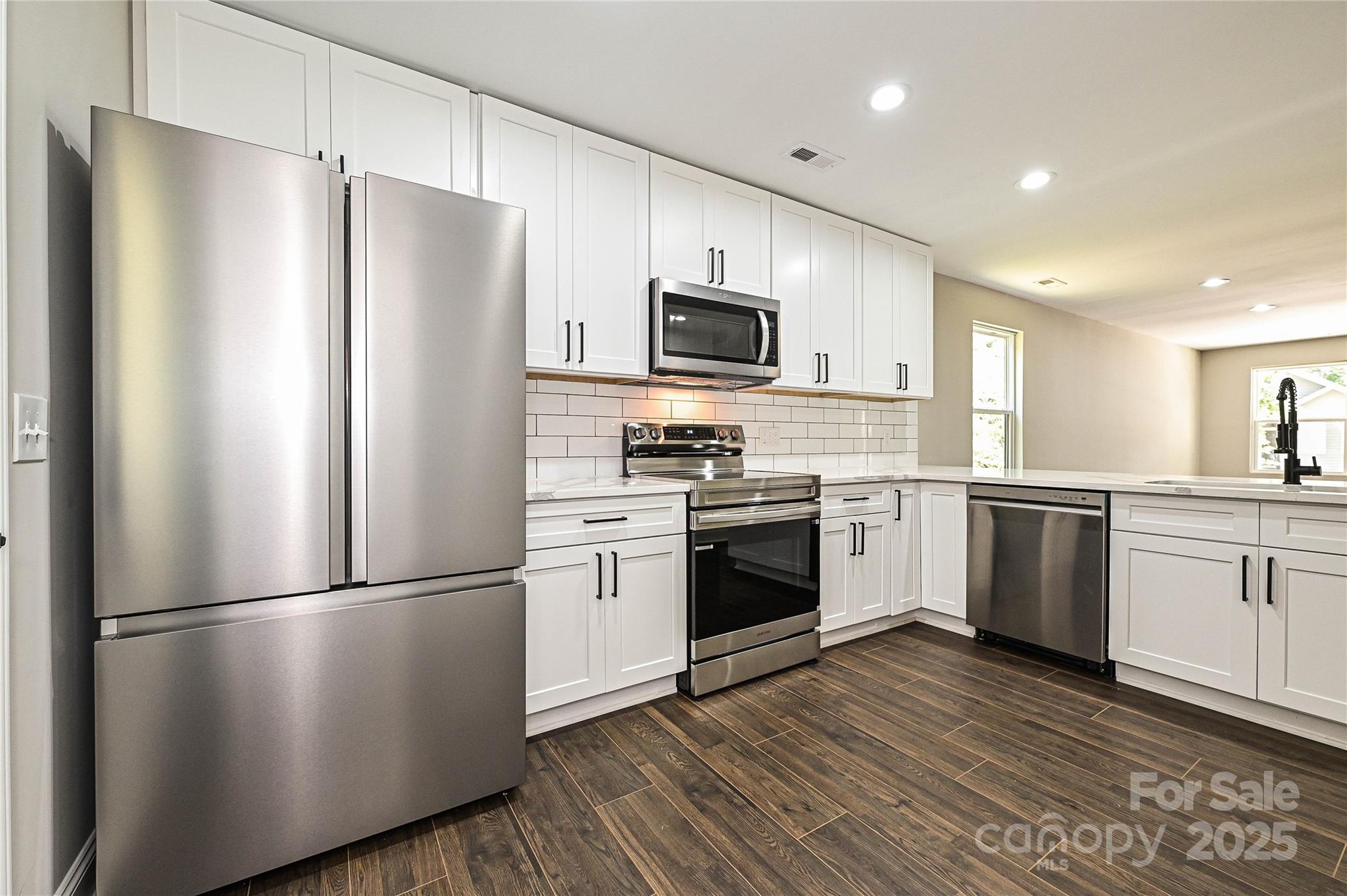 Castle Heights - Residential