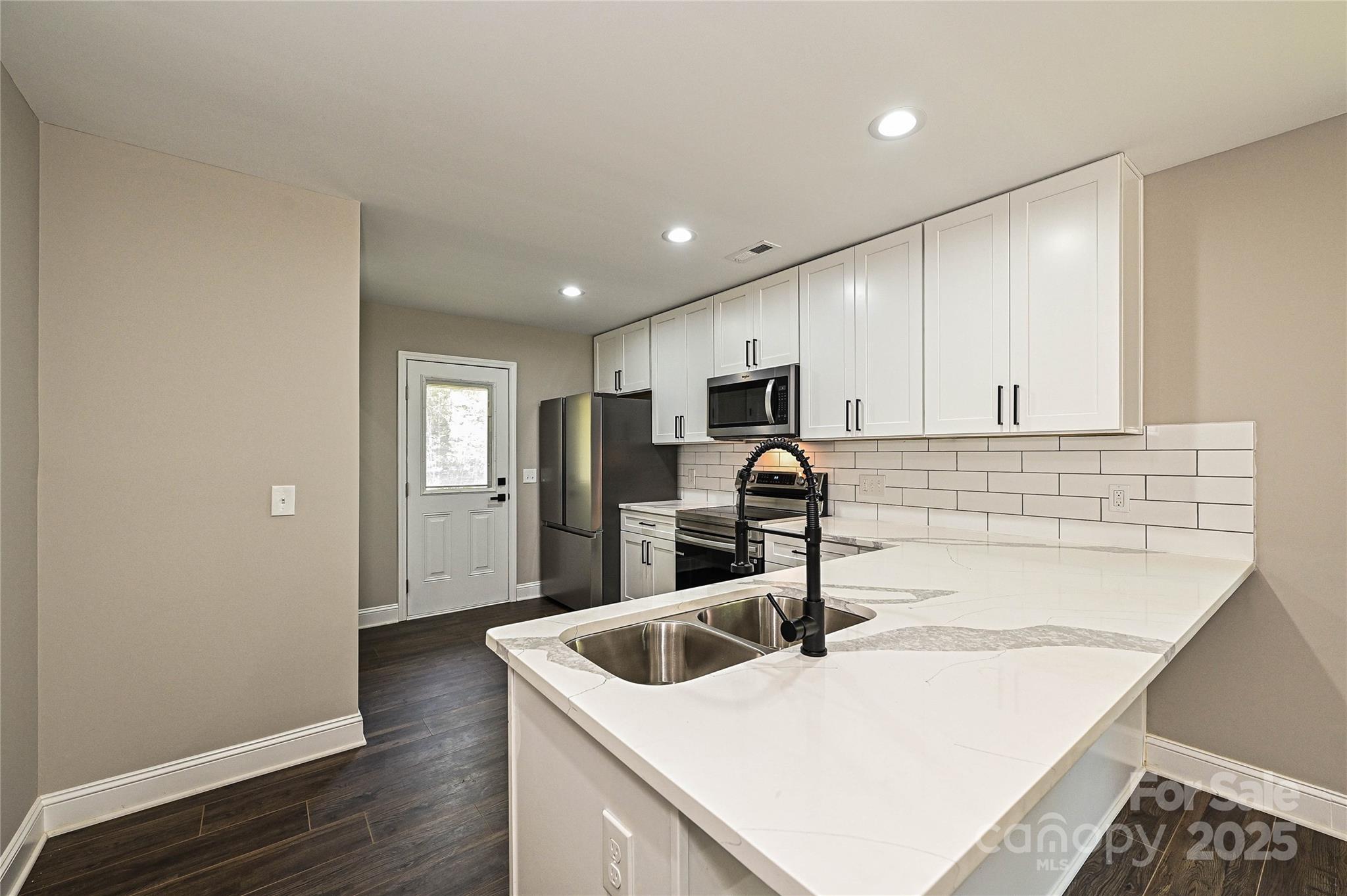 Castle Heights - Residential