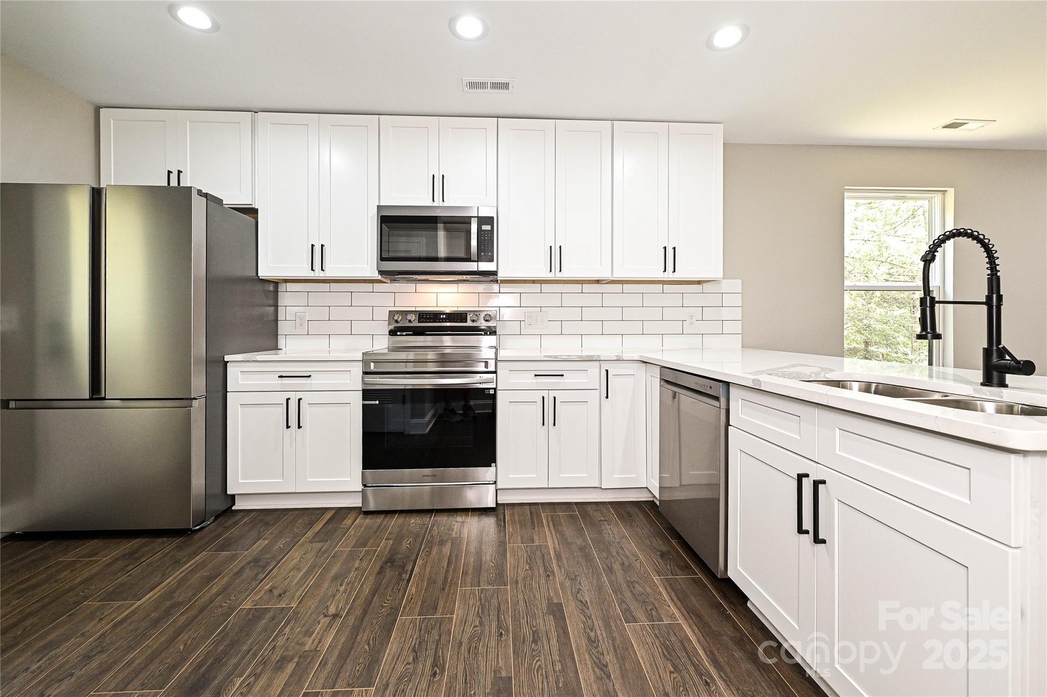 Castle Heights - Residential