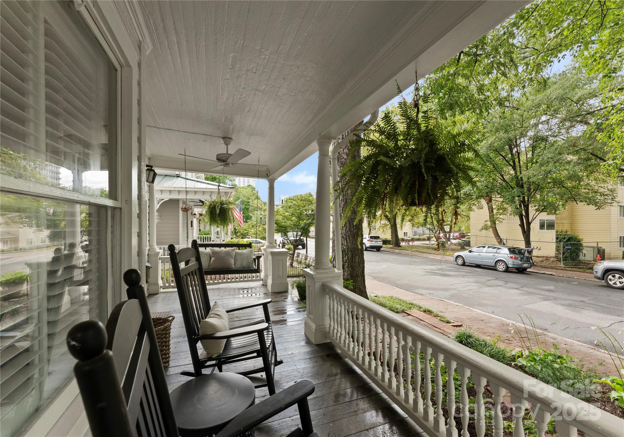 428 N Poplar Street