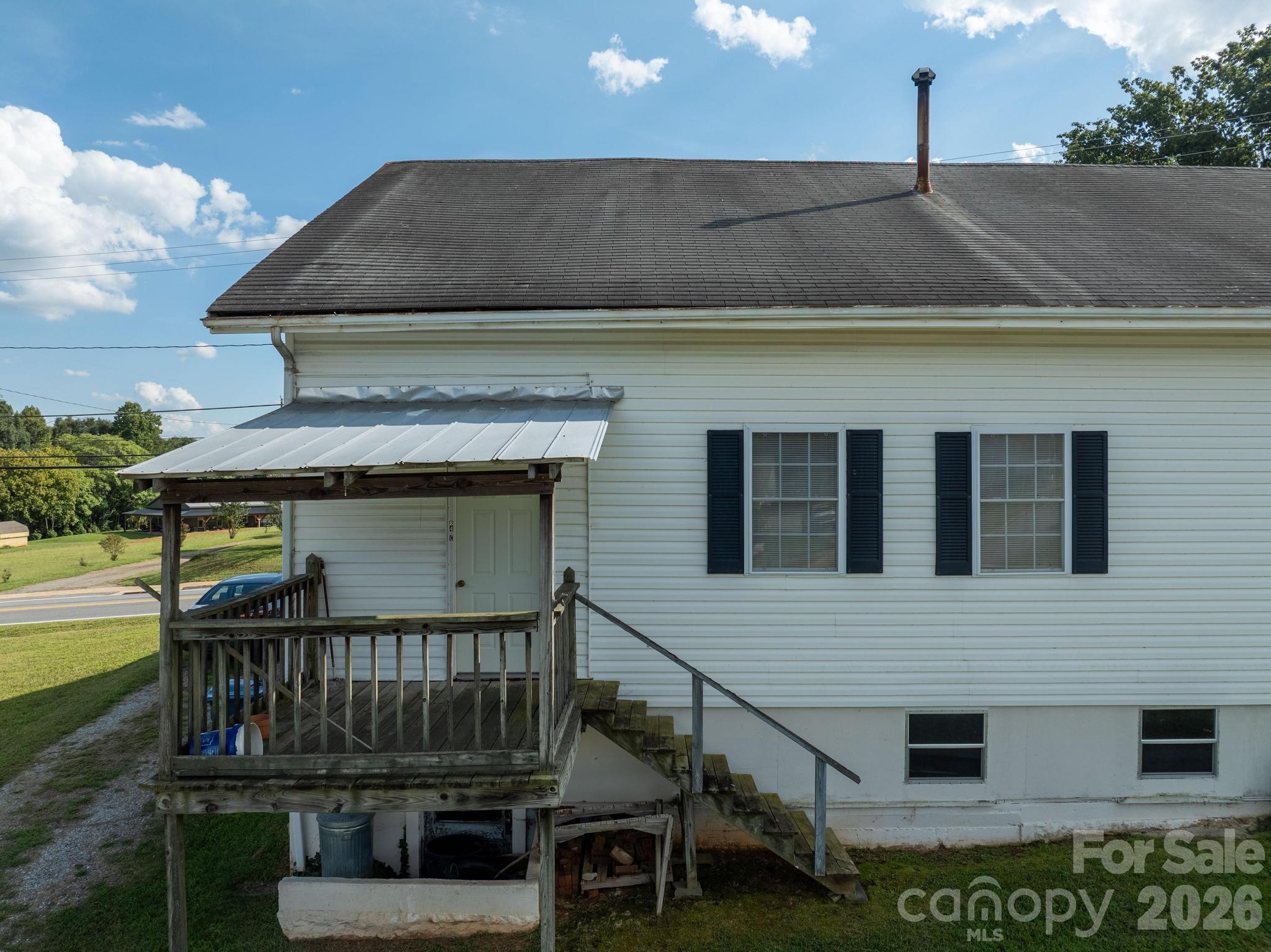 84 Falls Avenue