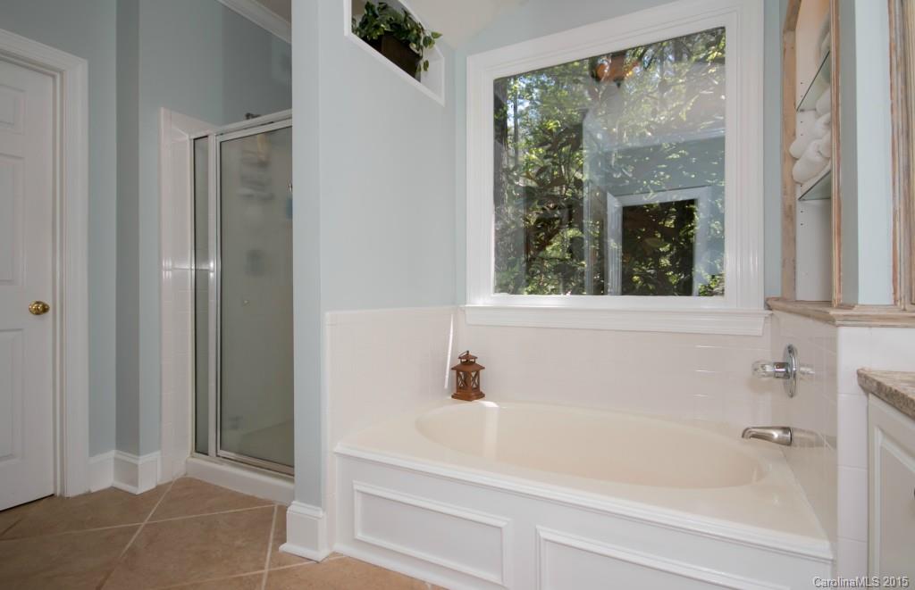 The Harbour at the Pointe - Residential