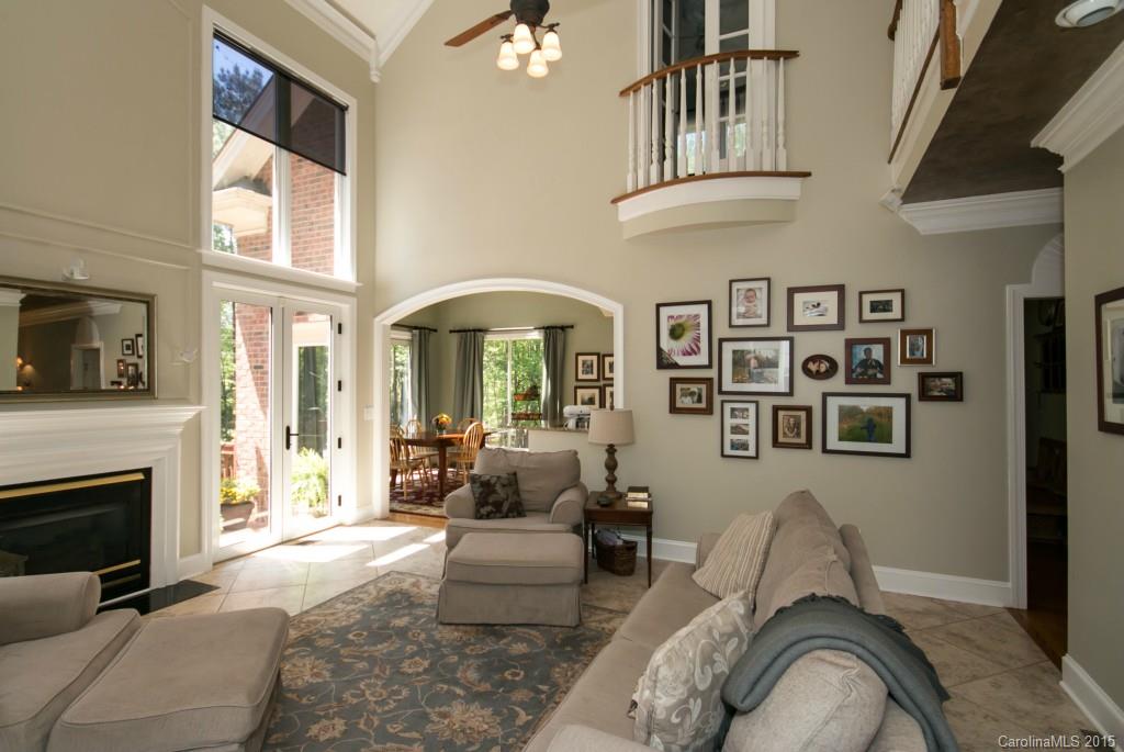 The Harbour at the Pointe - Residential