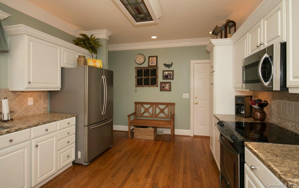 The Harbour at the Pointe - Residential