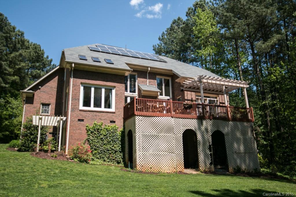 The Harbour at the Pointe - Residential